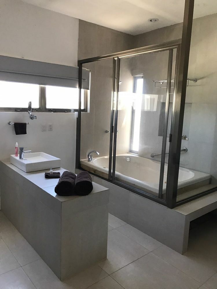 Hostal Urbano - Aeropuerto Alfredo V. Bonfil Экстерьер фото